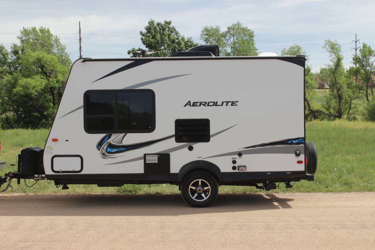 aerolite hybrid travel trailer