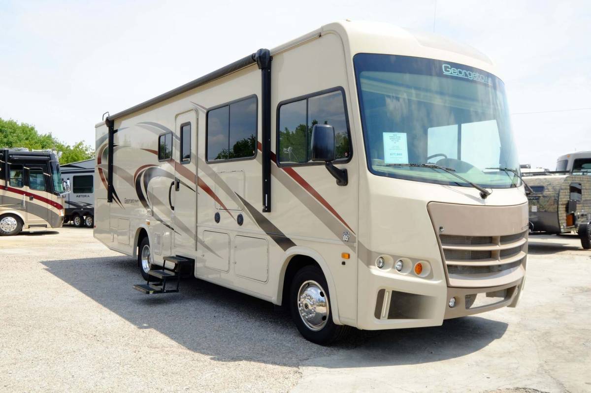 Class A RV Rental - 2017 Forest River Ford Georgetown GT3 Motorhome